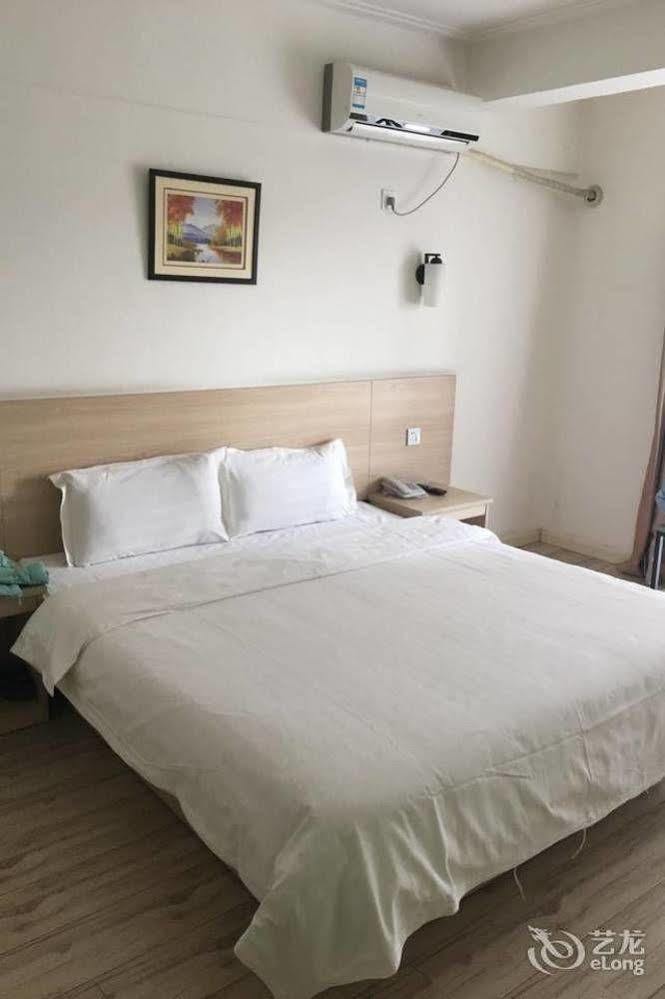 Shenyang Pangjiang Hotel エクステリア 写真